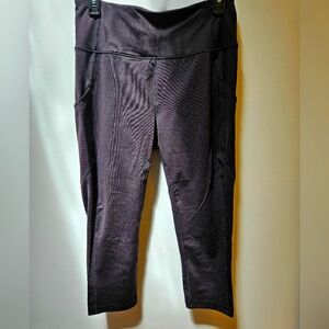 NWOT Tek Gear Shapewear Capri Leggings